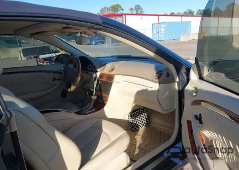 2006 Mercedes-Benz Clk 500 из США, поврежденный, VIN WDBTK75F06T073047